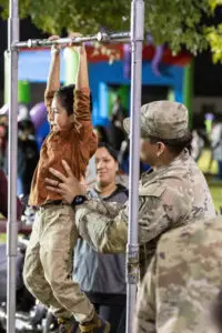 kid-army-pullups-AMS-Event