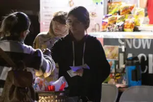 verner-taking-orders-food-truck-AMS-Event